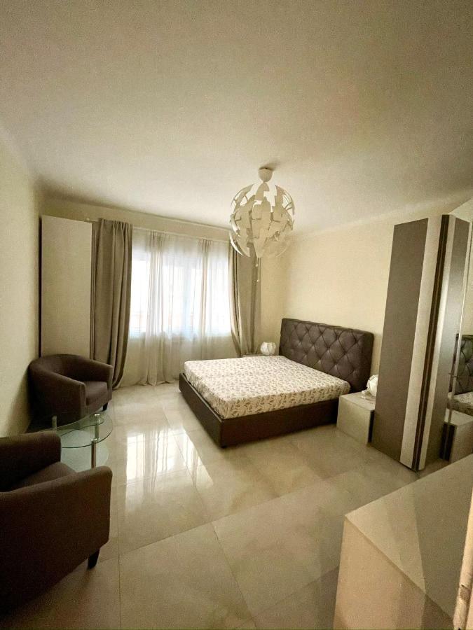 Appartamento Via Trento - 6 Persone Trieste Exterior photo